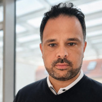 Nils Uhde